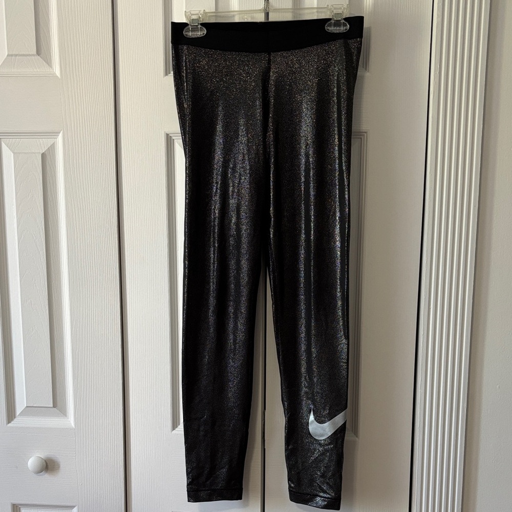 Nike Women Black Shimmer Metallic Swoosh Leggings